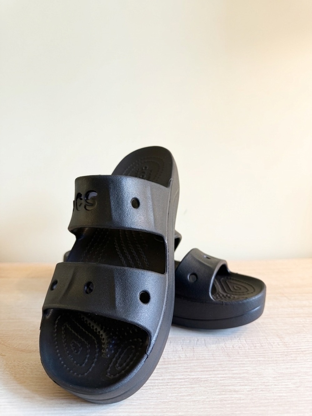 Crocs Baya Platform Sandals Black Women’s Size 8 Wide Comfort Slides